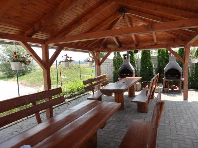 Apartman Taktik Veľký Meder Esterno foto