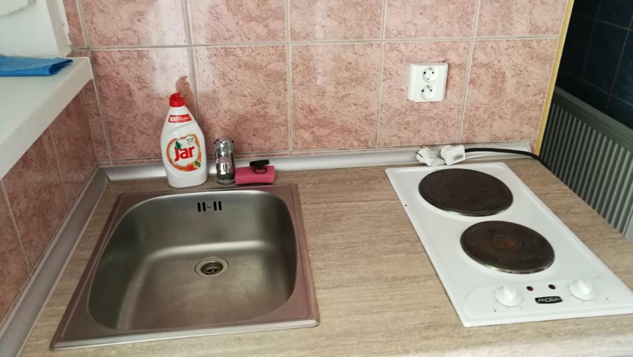Apartman Taktik Veľký Meder Esterno foto