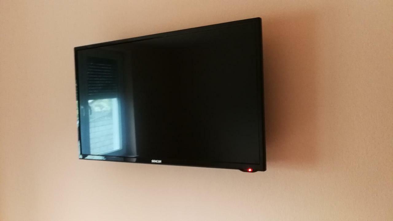 Apartman Taktik Veľký Meder Esterno foto
